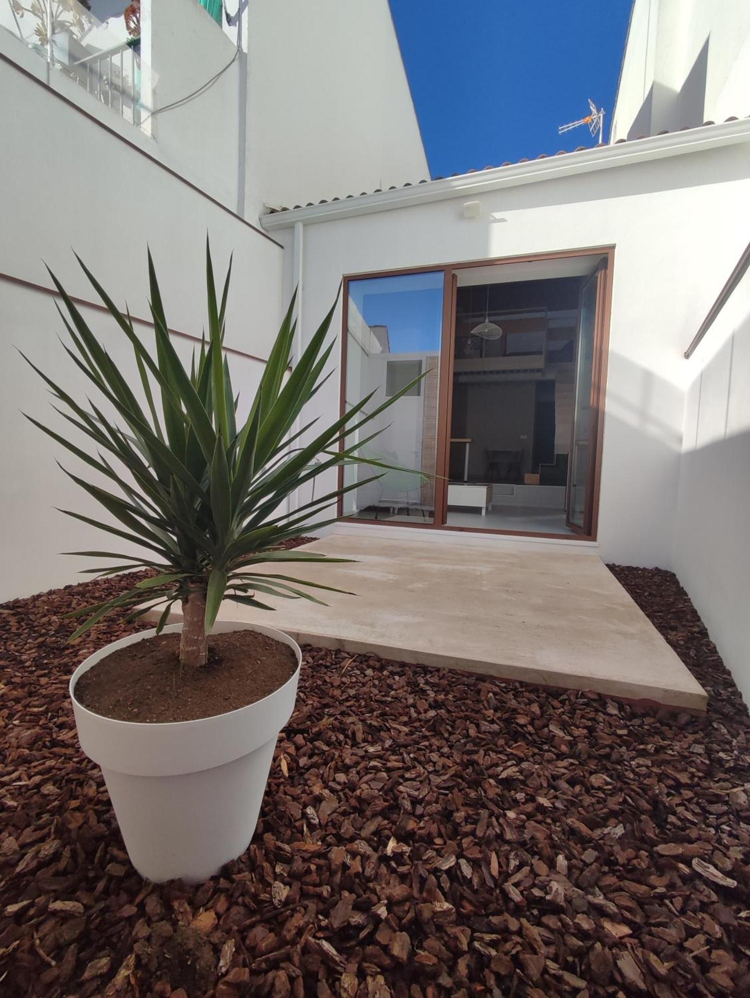 Vuelve Apartamentos Fuente de Cantos Exterior photo